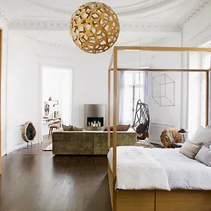 Appartement A, Vannes